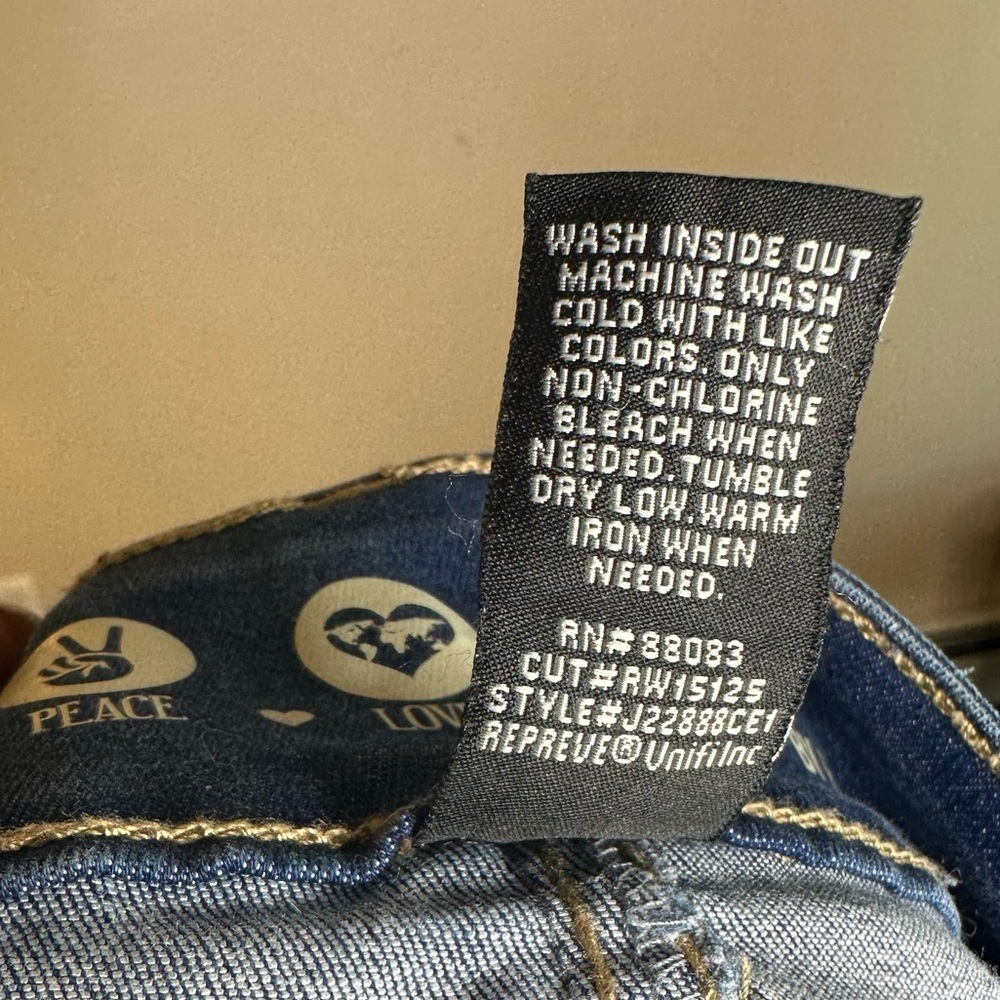 Rewash Jeans Medium Wash Size 9/29 Flare Torn Hem High Rise Stretch Denim - Picture 11 of 11